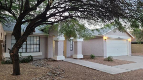 Cozy four-bedroom single story home in Glendale